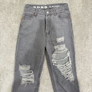 American Eagle 90s Boyfriend Jeans